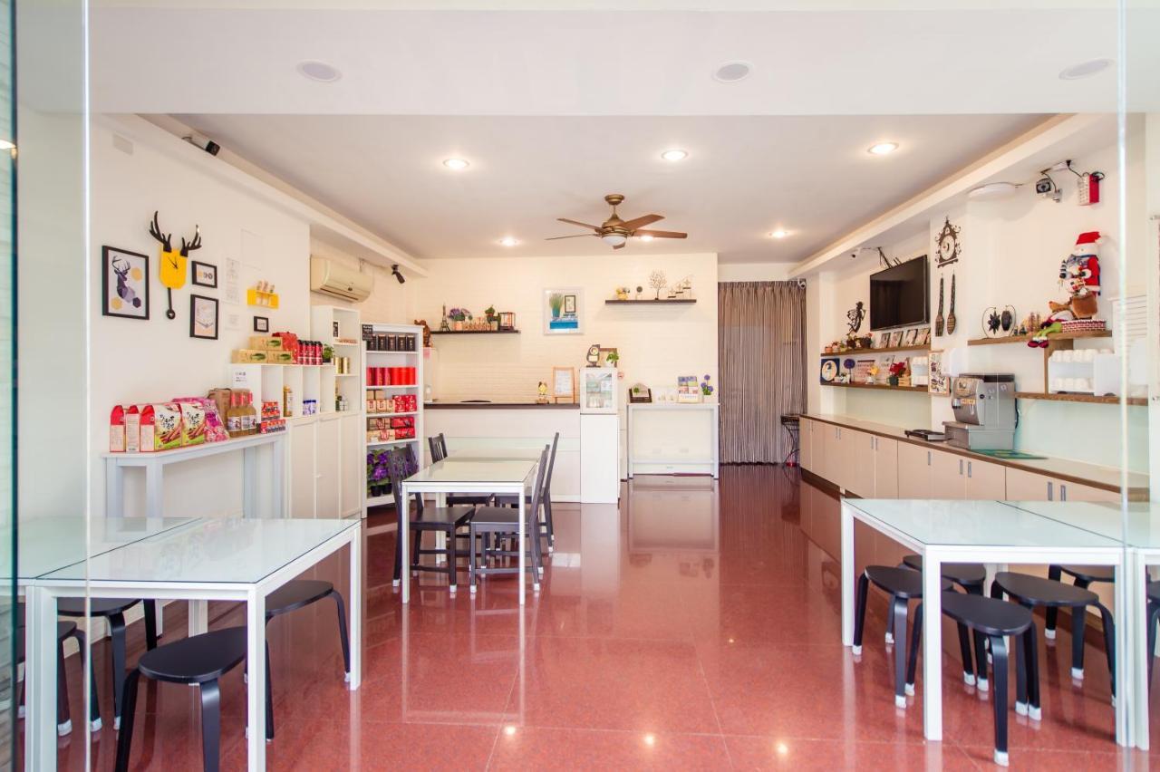 Moonlake B&B หยูฉี ภายนอก รูปภาพ
