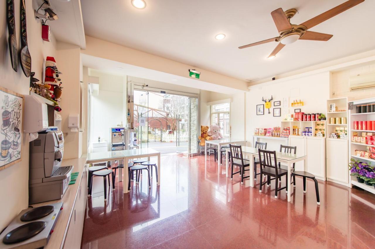 Moonlake B&B หยูฉี ภายนอก รูปภาพ