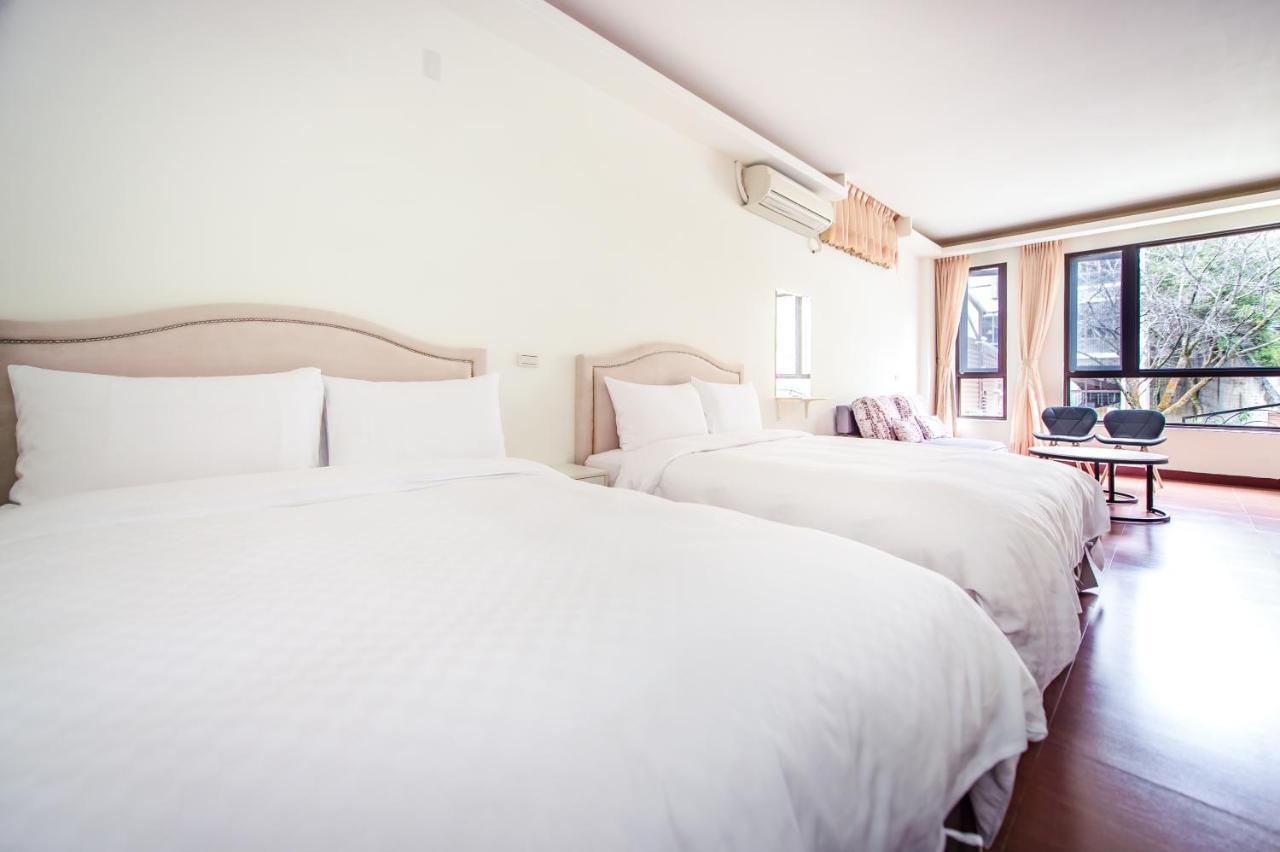 Moonlake B&B หยูฉี ภายนอก รูปภาพ
